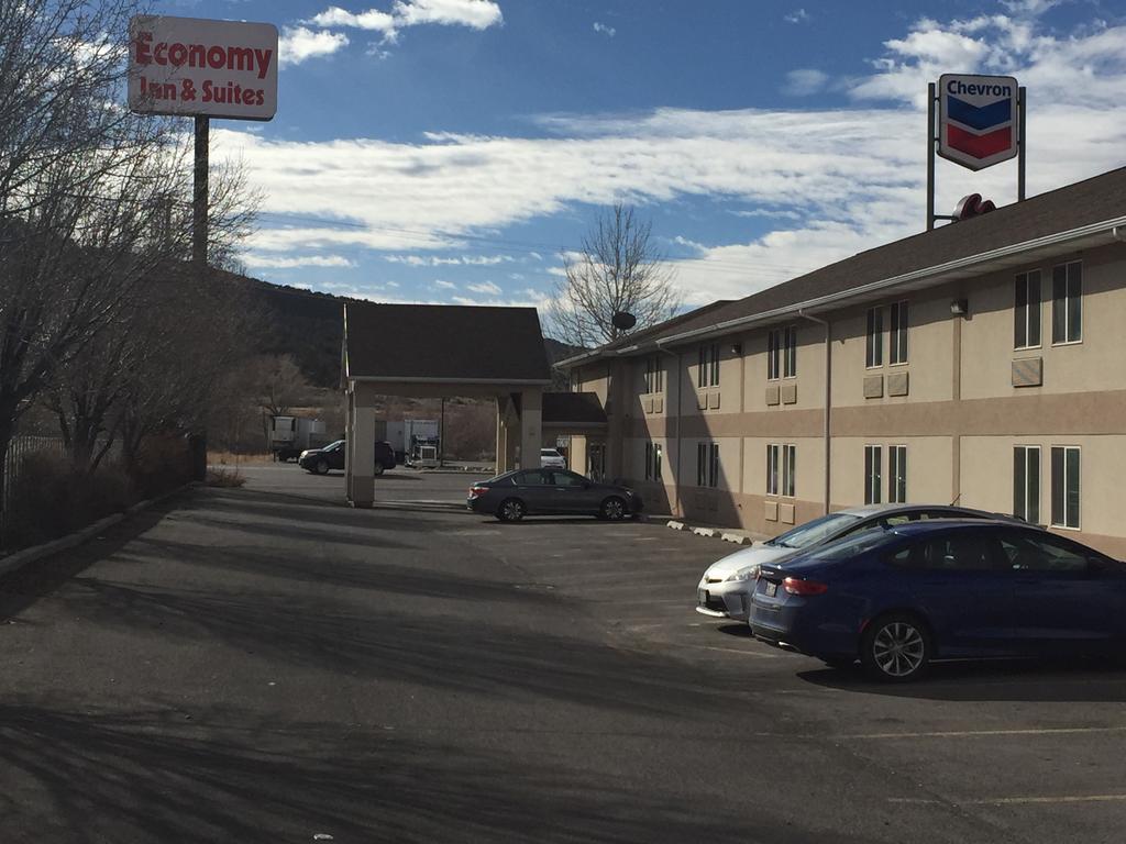 Economy & Hotel Nephi